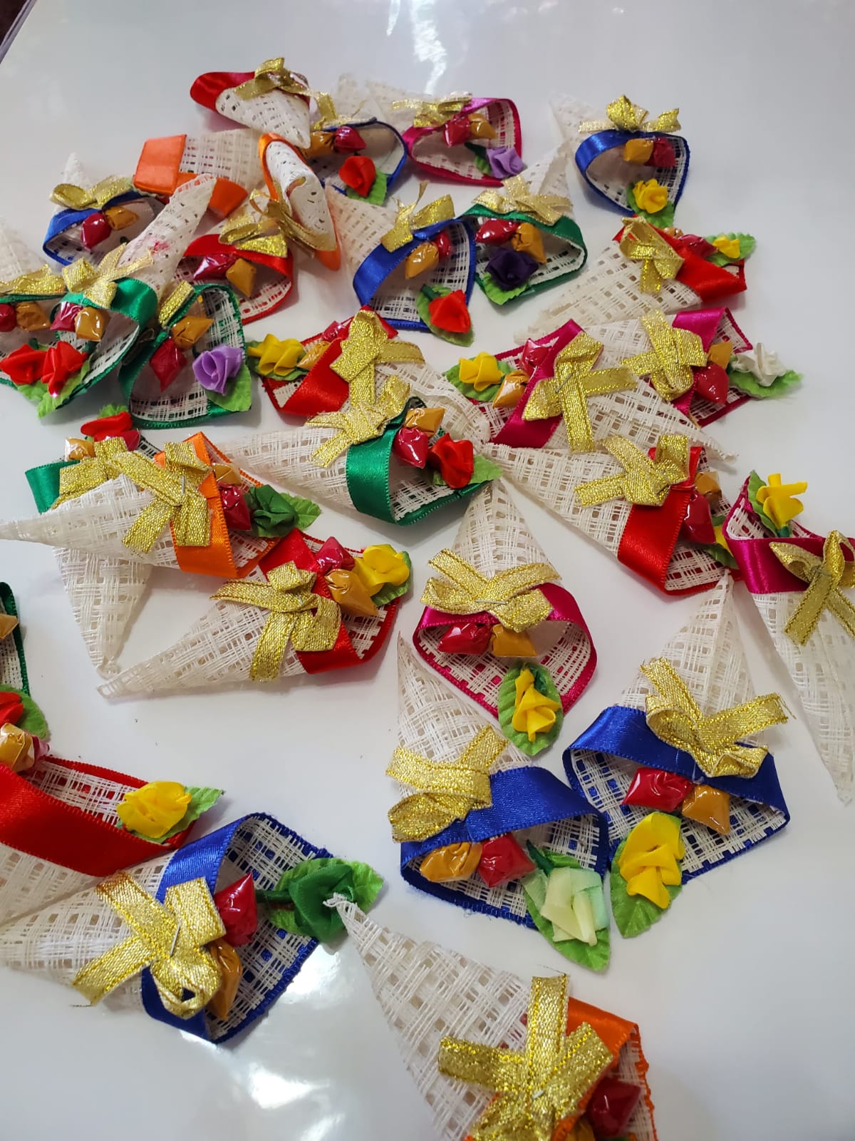 Urvi Terracotta - VaraLakshmi Vratam Return gifts order by dear friend  Swapna... Tasseled jute pouch with a pair of lotus earrings and handpainted  Haldi kumkum boxes. #UrviTerracotta #ReturnGifts #VaraLakshmiVratamGifts  #HaldiKumkumBoxes ...